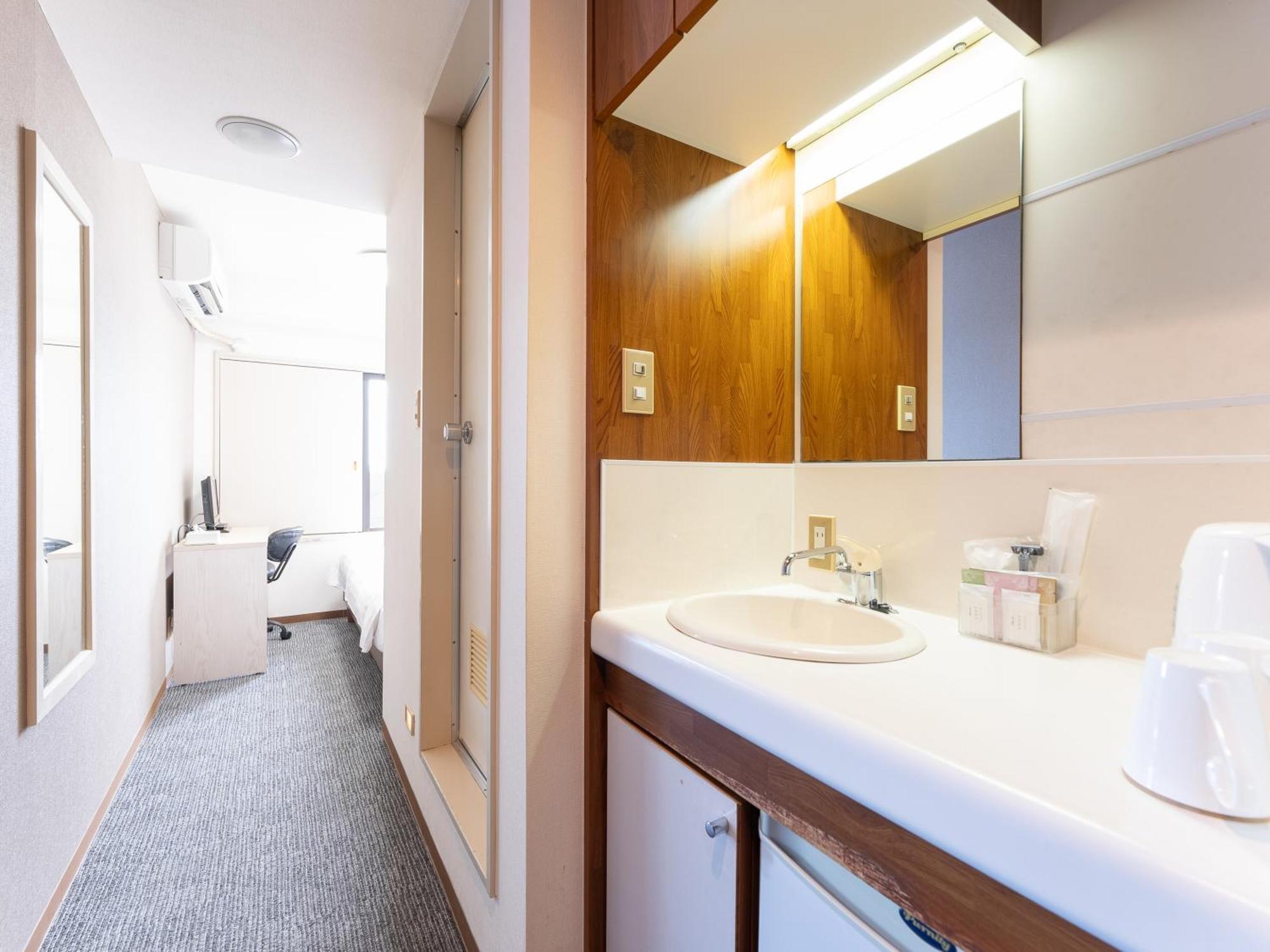 โอโย โฮเต็ล เออร์เบินสเตย์ อาซากูซะ Aparthotel โตเกียว ภายนอก รูปภาพ